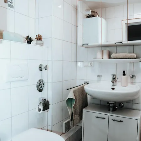 Ferienwohnung Ella - Direkt Am Bodensee Friedrichshafen Exterior foto