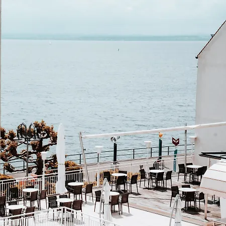 Ferienwohnung Ella - Direkt Am Bodensee Friedrichshafen Exterior foto