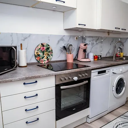 Ferienwohnung Ella - Direkt Am Bodensee Friedrichshafen Exterior foto